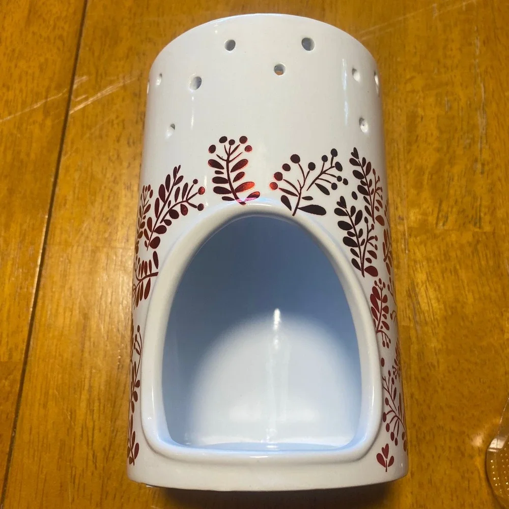Yankee Candle Luminary Tea Light Holder Set White Red Sparkling Cinnamon